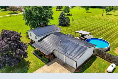 22331 Morris Leist Road, Stoutsville, OH 43154 - Photo 3