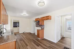 2015 Clifton Ave, Springfield, OH 45505 - Photo 11