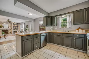 3953 Spyglass Dr, Columbus, OH 43228 - Photo 9