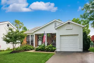 7576 Toweron Ln, Columbus, OH 43235 - Photo 3