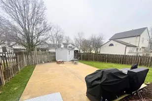 9126 Ellersly Dr, Lewis Center, OH 43035 - Photo 25