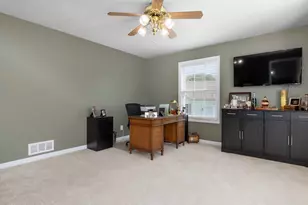 1460 Colburn Dr, Zanesville, OH 43701 - Photo 5