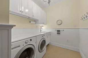 134 Buttles Ave, Columbus, OH 43215 - Photo 19