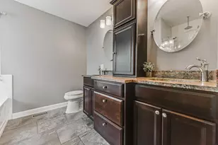 4042 Peregrine Pass Dr, Columbus, OH 43230 - Photo 21