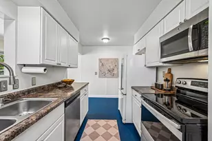 484 E Jeffrey Pl, Columbus, OH 43214 - Photo 17