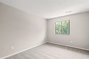 3941 Karl Rd, Columbus, OH 43224 - Photo 29