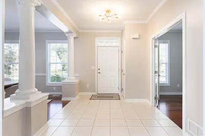 7043 Cunningham Drive, New Albany, OH 43054 - Photo 3