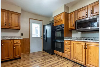 5781 Cincinnati Zanesville Road NE, Lancaster, OH 43130 - Photo 23
