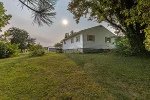 5781 Cincinnati Zanesville Rd NE, Lancaster, OH 43130 - Photo 9
