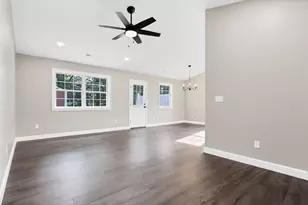 548 Wildflower Dr, Newark, OH 43055 - Photo 17