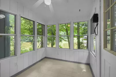 10365 National Road SE, Thornville, OH 43076 - Photo 23