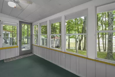 10365 National Road SE, Thornville, OH 43076 - Photo 13