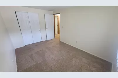1392 E Mithoff Street, Columbus, OH 43206 - Photo 17