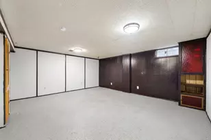 2348 Hardesty Ct, Columbus, OH 43204 - Photo 15