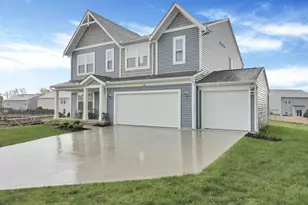 400 Waterlily Ln, Pataskala, OH 43062 - Photo 1