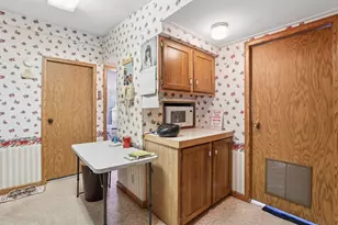 4489 Nevada Dr W, Columbus, OH 43207 - Photo 15