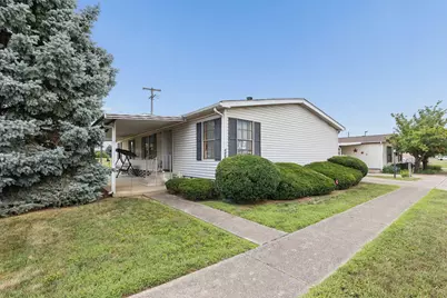 4489 Nevada Drive W, Columbus, OH 43207 - Photo 1