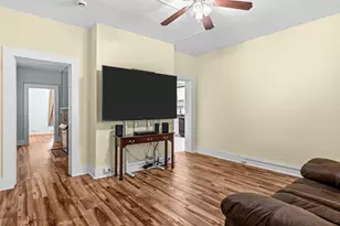 209 W High St, London, OH 43140 - Photo 11