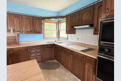 16480 State Route 328, Logan, OH 43138 - Photo 15