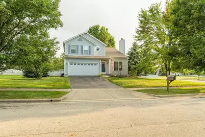 10 Wrens Nest Court, Pataskala, OH 43062 - Photo 1