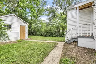2358 Linden Ave, Columbus, OH 43211 - Photo 15