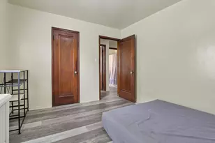 2358 Linden Ave, Columbus, OH 43211 - Photo 9