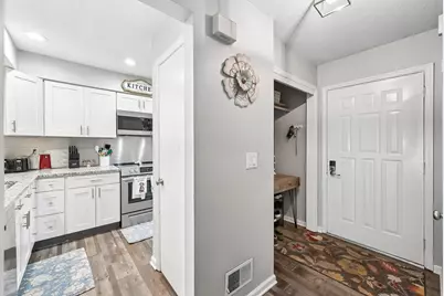 3232 Parkview Circle, Grove City, OH 43123 - Photo 7