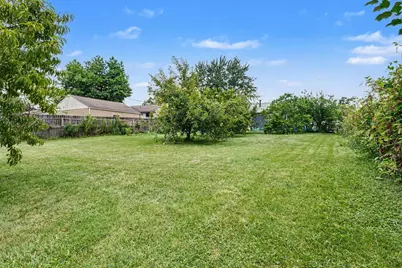 4715 Arnold Avenue, Columbus, OH 43228 - Photo 23