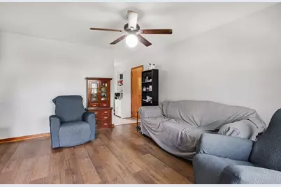 4715 Arnold Avenue, Columbus, OH 43228 - Photo 5