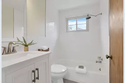 1810 Kings Court #B, Columbus, OH 43212 - Photo 13