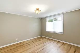 541 S James Rd, Columbus, OH 43213 - Photo 23