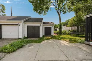 1829 Surrey Pl, Columbus, OH 43219 - Photo 45