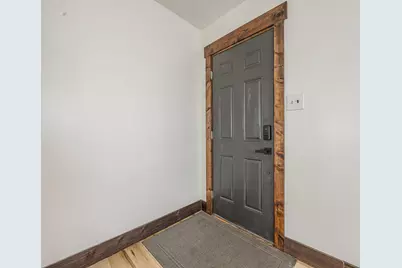 1829 Surrey Place, Columbus, OH 43219 - Photo 7