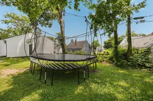 1829 Surrey Pl, Columbus, OH 43219 - Photo 47