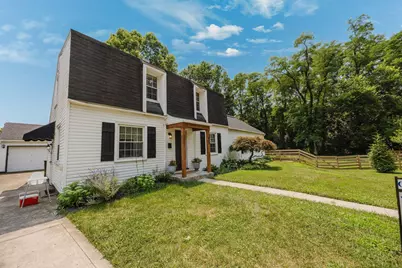 1829 Surrey Place, Columbus, OH 43219 - Photo 3