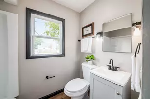 2200 Medina Ave, Columbus, OH 43211 - Photo 13