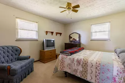 207 Darby Creek Drive, Galloway, OH 43119 - Photo 19