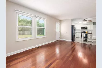 3800 Dinsmore Castle Drive, Columbus, OH 43221 - Photo 13