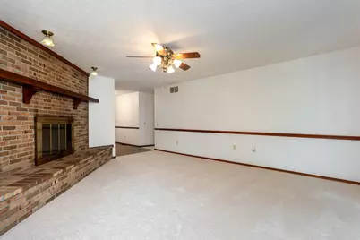 7252 Fox Den Court NW, Pickerington, OH 43147 - Photo 7