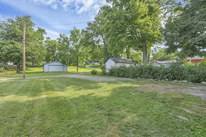 533 E Sandusky Avenue, Bellefontaine, OH 43311 - Photo 33
