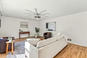 714 Streamwater Dr, Blacklick, OH 43004 - Photo 5