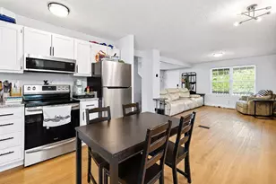 2831 Augustus St, Grove City, OH 43123 - Photo 3