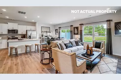 6306 Marinelli Drive N, Columbus, OH 43228 - Photo 5