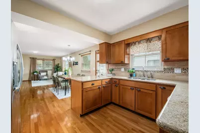 135 Marilla Road, Columbus, OH 43207 - Photo 3