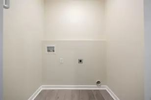 130 S Harris Ave, Columbus, OH 43204 - Photo 19