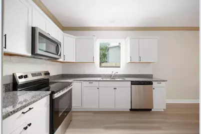 130 S Harris Avenue, Columbus, OH 43204 - Photo 9