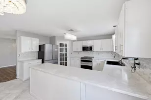 4650 Kenross Dr, Columbus, OH 43207 - Photo 13