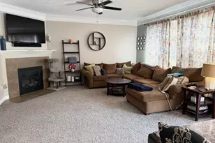 317 McElhinny Ln, Lewis Center, OH 43035 - Photo 9