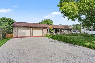 6065 Rollins Dr, Nashport, OH 43830 - Photo 1