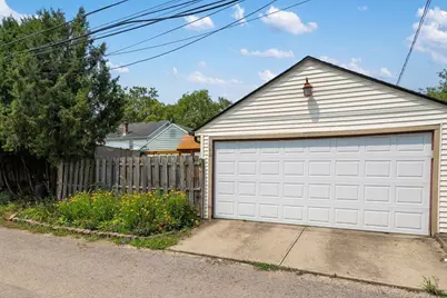 742 Montrose Avenue, Columbus, OH 43209 - Photo 33